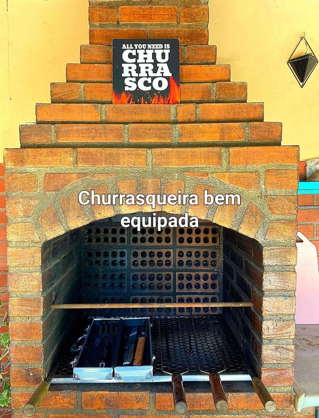 Aconchego De Itaipava - Casa De 3 Quartos, Equipada, Area Kids, Jacuzzi, Pet Friendly, Churrasqueira, Em Meio A Natureza E Proximo Ao Centro Do Bairro Петрополис Экстерьер фото
